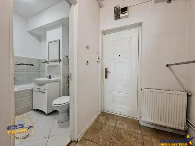 Investitie sigura: garsoniera in zona buna, acces rapid catre centru Sfantu Gheorghe - foto 6