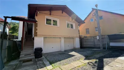 Casa de vanzare, zona Valea Rosie - Baia Mare