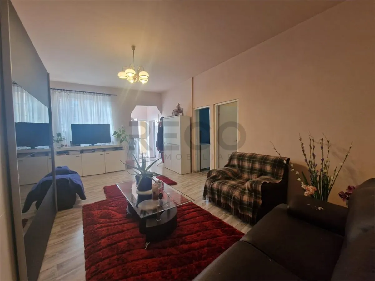 RECO Casa gata de mutat zona centrala Oradea - foto 1