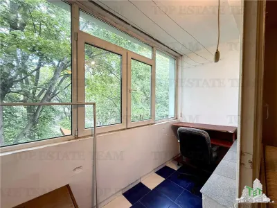 Apartament 3 camere decomandat in Drumul Taberei, la 5 minute de metrou Valea Ialomitei - foto 12
