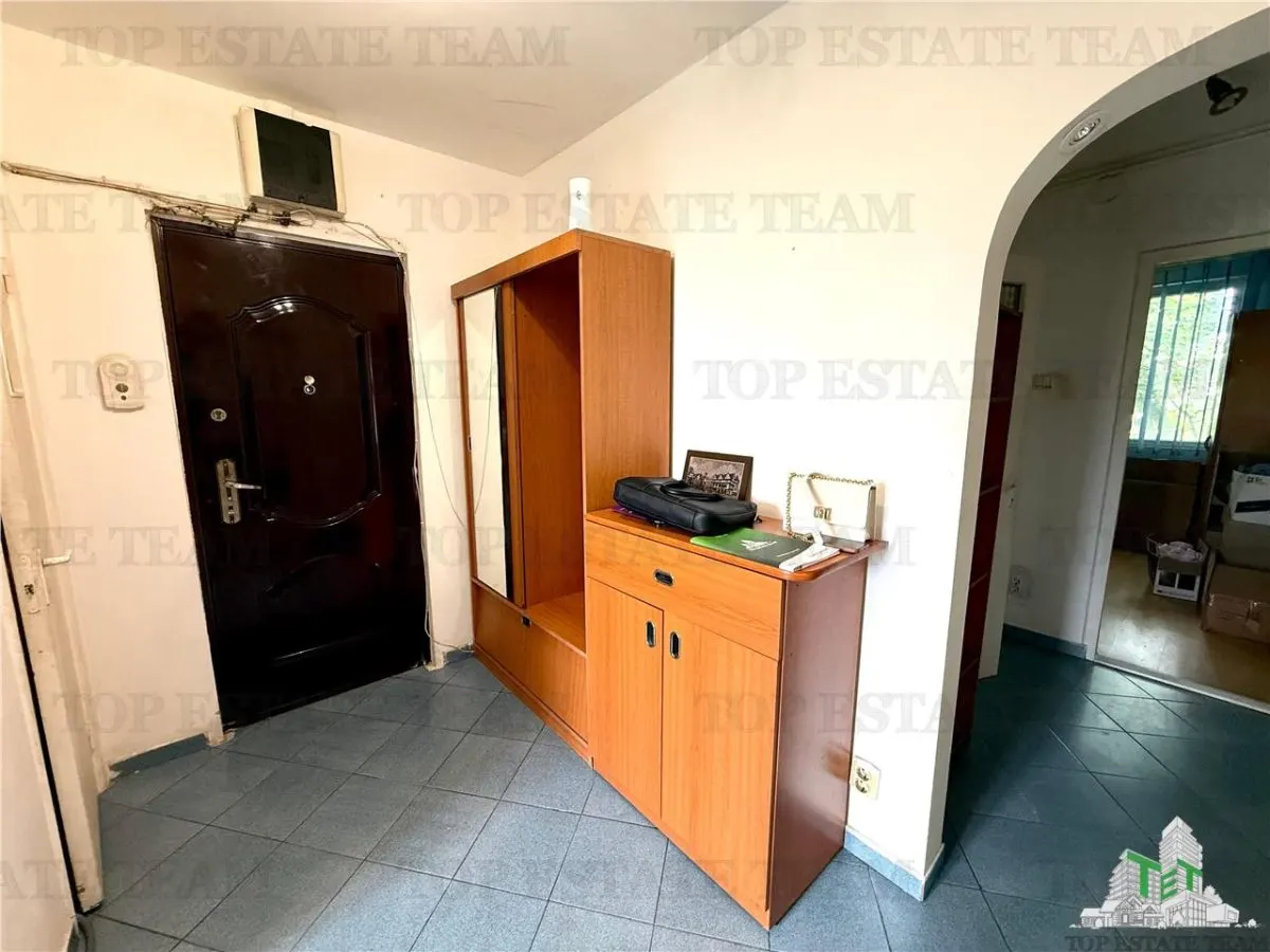 Apartament 3 camere decomandat in Drumul Taberei, la 5 minute de metrou Valea Ialomitei - foto 14