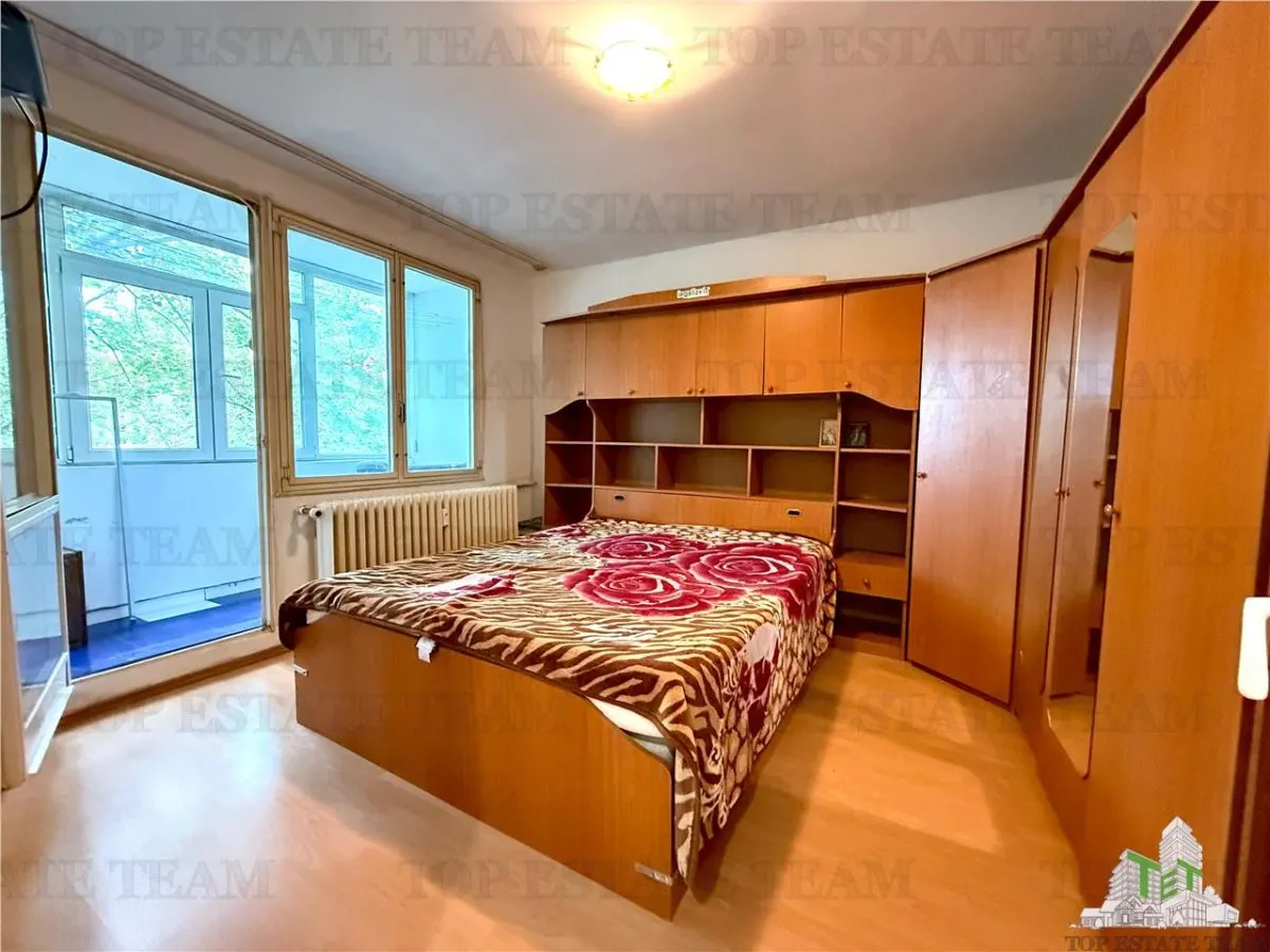 Apartament 3 camere decomandat in Drumul Taberei, la 5 minute de metrou Valea Ialomitei - foto 3