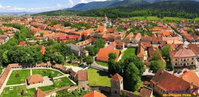 Parcela construibila,700 mp,vedere panoramica,zona emergenta,10min de Brasov - foto 3