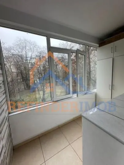 Vanzare apartament 2 camere / decomandat / Drumul Taberei / Etaj 2/10 - foto 6