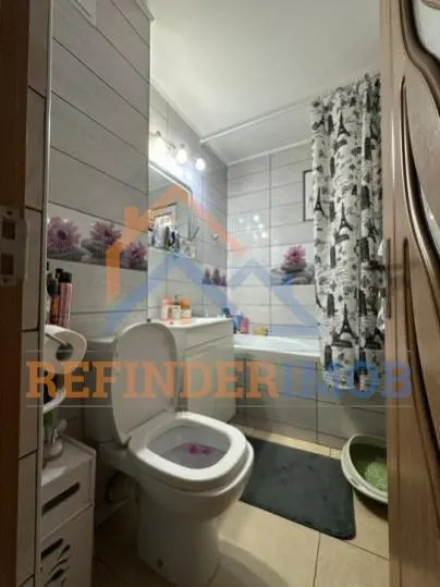 Vanzare apartament 2 camere / decomandat / Drumul Taberei / Etaj 2/10 - foto 7
