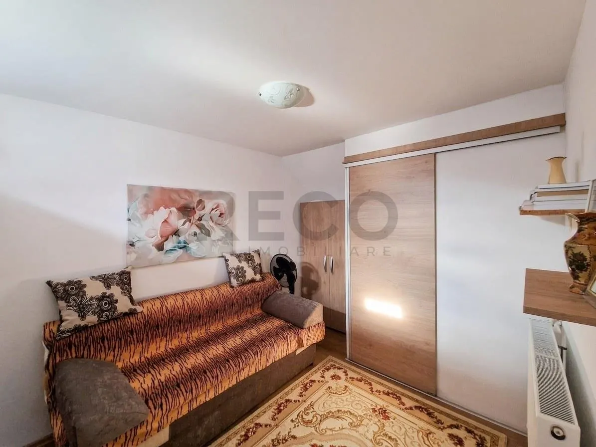 RECO Casa renovata complet la curte comuna in Cantemir - foto 12