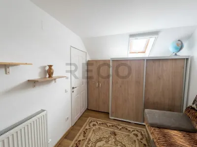 RECO Casa renovata complet la curte comuna in Cantemir - foto 16
