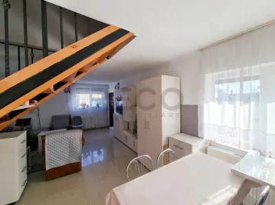 RECO Casa renovata complet la curte comuna in Cantemir - foto 4
