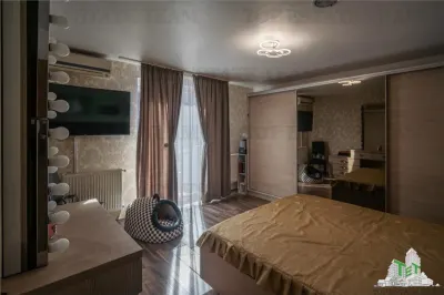 Vila cu 500 mp teren, langa British School â€” Pipera, Iancu Nicolae - foto 18