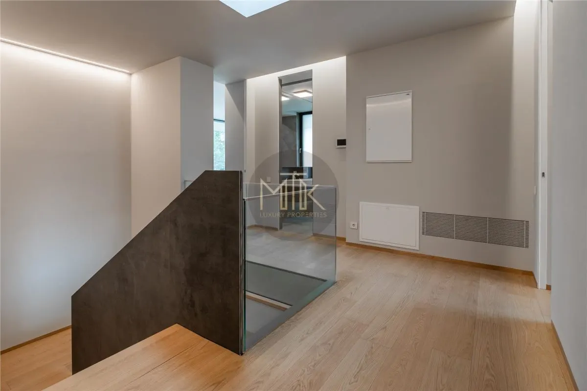 Vila de Lux Individuala cu Piscina si Finisaje Premium - 7 cam. | Iancu Nicolae - foto 20