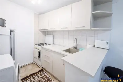 Corp de casa, proprietate tip studio, gata de mutat, Central, Brasov - foto 3
