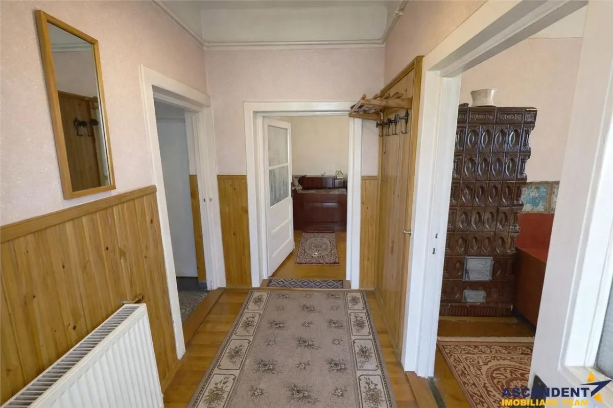 Casa:farmec traditional,gradina,curte,acces auto,pivnita,pod,anexe,Remetea,Targu Mures - foto 11