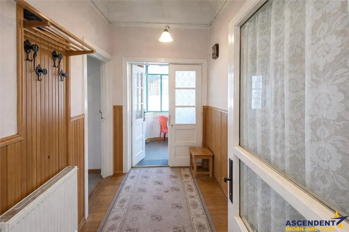 Casa:farmec traditional,gradina,curte,acces auto,pivnita,pod,anexe,Remetea,Targu Mures - foto 5