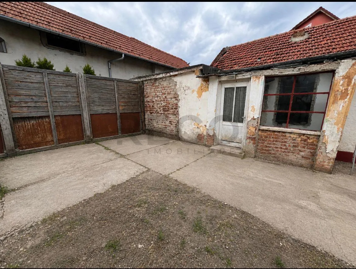 RECO Teren intravilan in Oradea-semicentral - foto 1