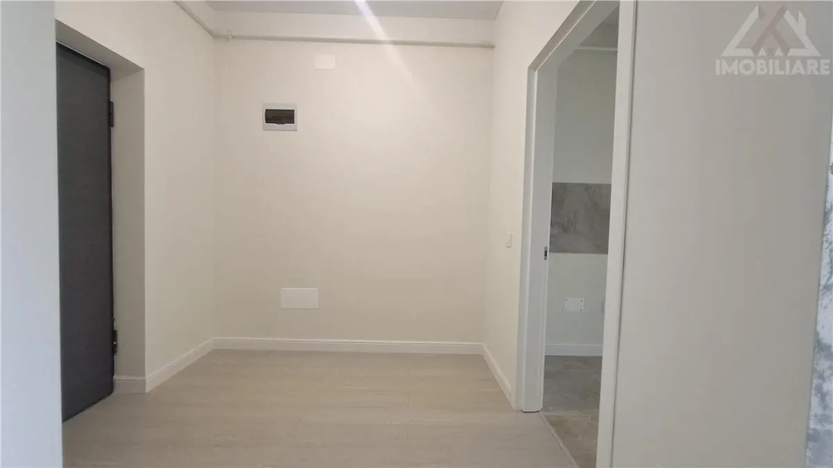Apartament 2 camere Valea Lupului,Popas Pacurari Mall Moldova,parcare inclusa - foto 5