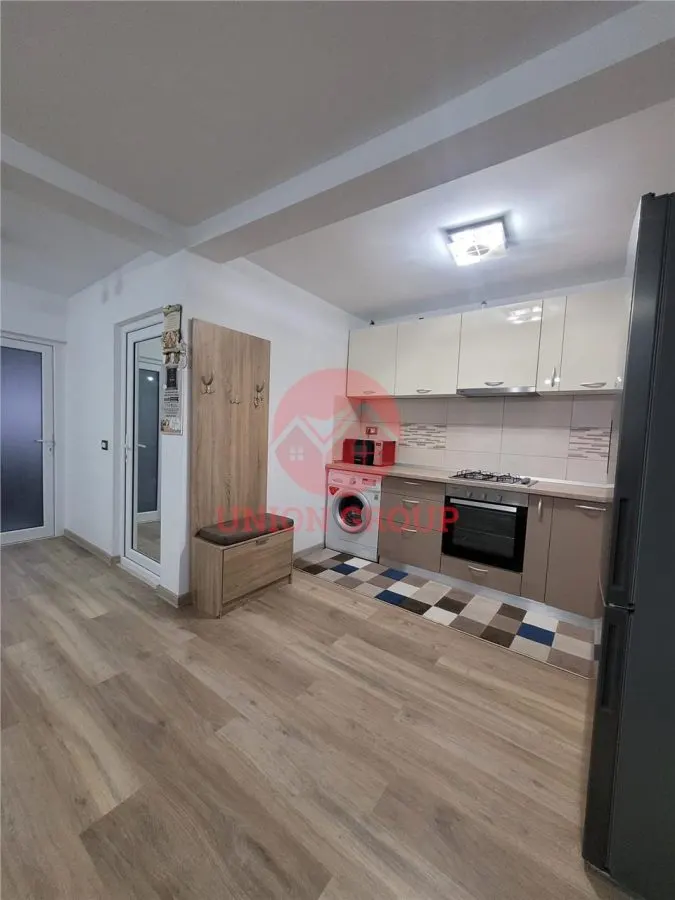 Casa in Stare Excelenta si Teren 230 mp, Lumina - foto 10