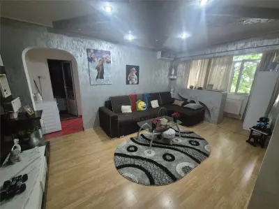 2 camere, etaj 1, Mobilat si Utilat, Calea Galati - Kogalniceanu - foto 1