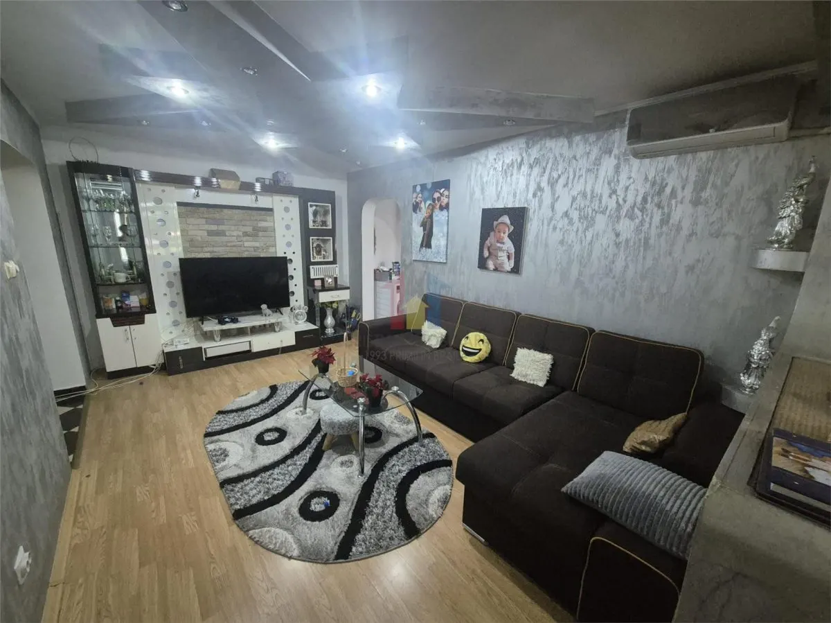 2 camere, etaj 1, Mobilat si Utilat, Calea Galati - Kogalniceanu - foto 2