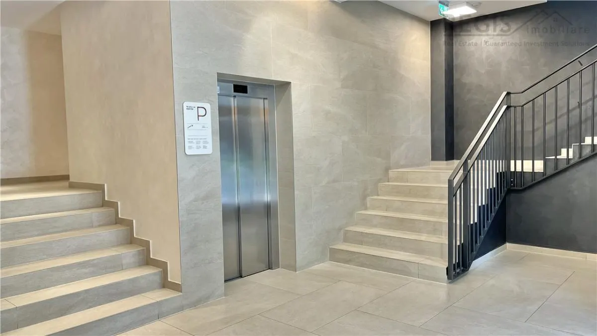 Apartament PREMIUM Coresi Kasper UPGRATED, amenajare ROVERE, 2 parcari, boxa - foto 11