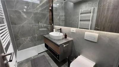 Apartament PREMIUM Coresi Kasper UPGRATED, amenajare ROVERE, 2 parcari, boxa - foto 19