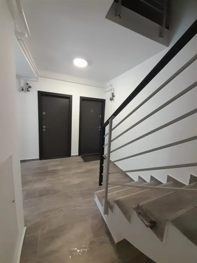 Apartament 1 camera decomandat Luca  Cetatutii predare imediata - foto 5