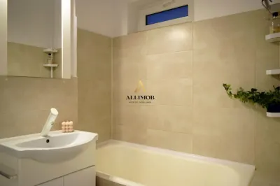 Apartament 3 camere in Targoviste, zona Micro 6 - foto 17