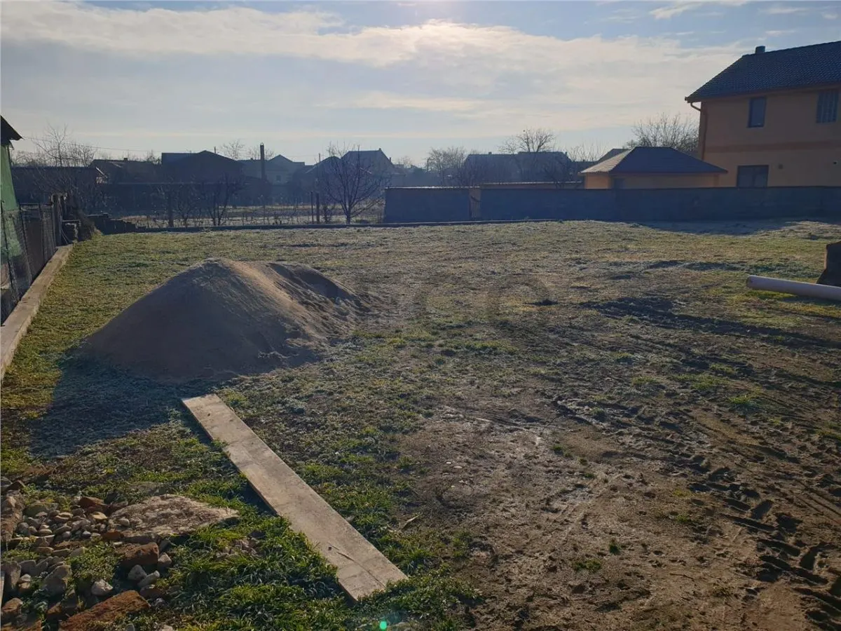 RECO Teren intravilan in Bors cu toate utilitatile - foto 2