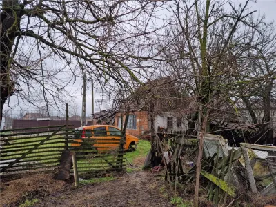RECO Teren mare cu 2 case de demolat in Gepiu - foto 2