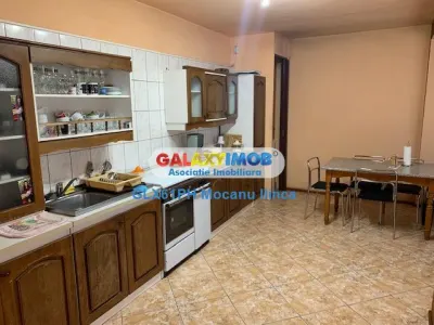Inchiriere casa muncitori 12 locuri, 5 camere, Ploiesti, Afi Palace - foto 6