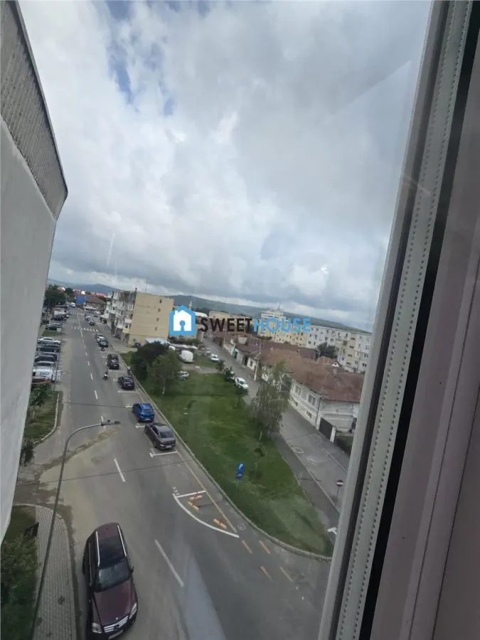 Apartament cu doua camere priveliste deosebita - foto 3