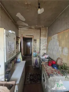 Apartament 3 camere renovabil in cartier Drumul Taberei zona Favorit, sector 6 Bucuresti - foto 7