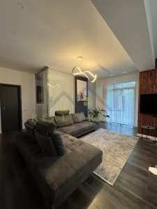 Apartament 3 camere lux, bloc nou - Brasov