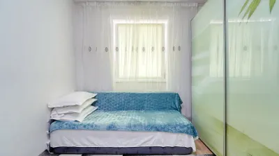 Apartament 3 camere bloc nou zona Garii - foto 4