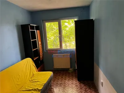 Apartament 3 camere zona Podu Ros - Iasi