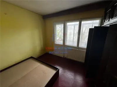 Apartament 3 camere zona Podu Ros - foto 3