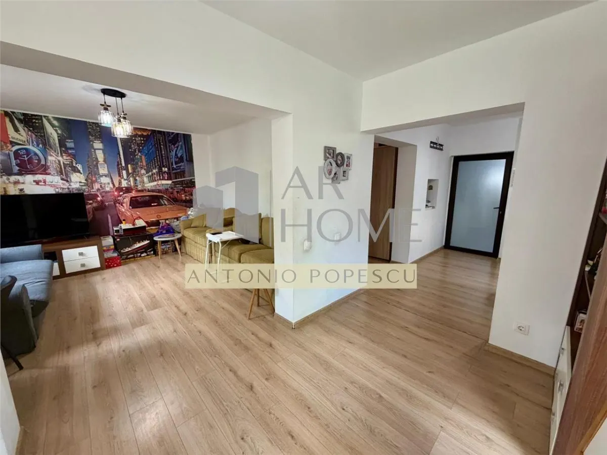 Casa 4 camere, in Ploiesti, zona ultracentrala. - foto 3
