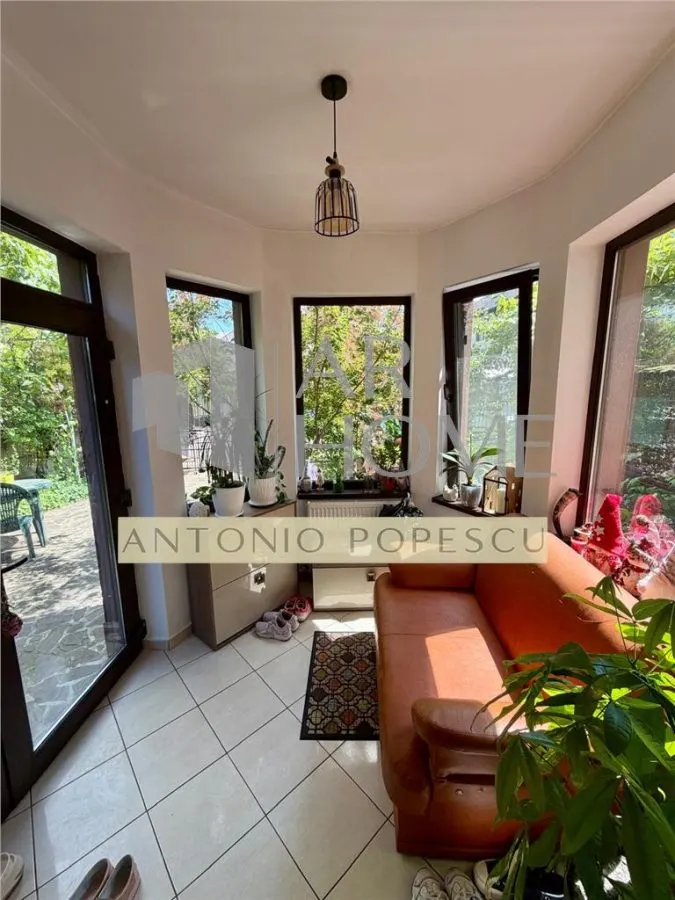 Casa 4 camere, in Ploiesti, zona ultracentrala. - foto 5