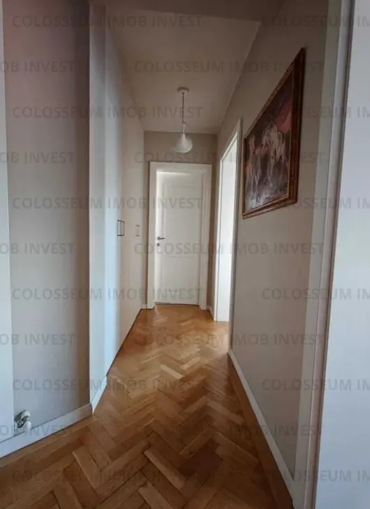 Apartament 3 camere, decomandat - zona Brasovul Vechi - foto 7