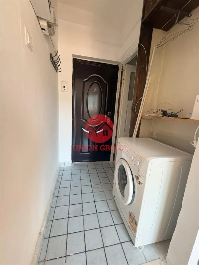 Garsoniera de Vanzare, Etaj 2, Casa de Cultura - foto 4