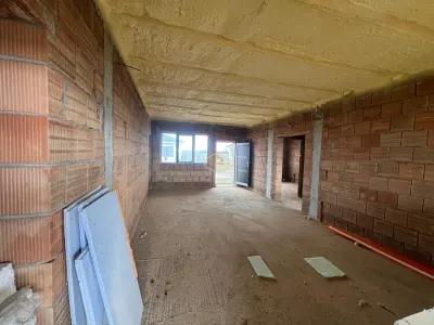 Casa Noua cu 4 camere în  Lazuri | Teren 550 mp| Ansamblu  rezidențial privat - foto 11