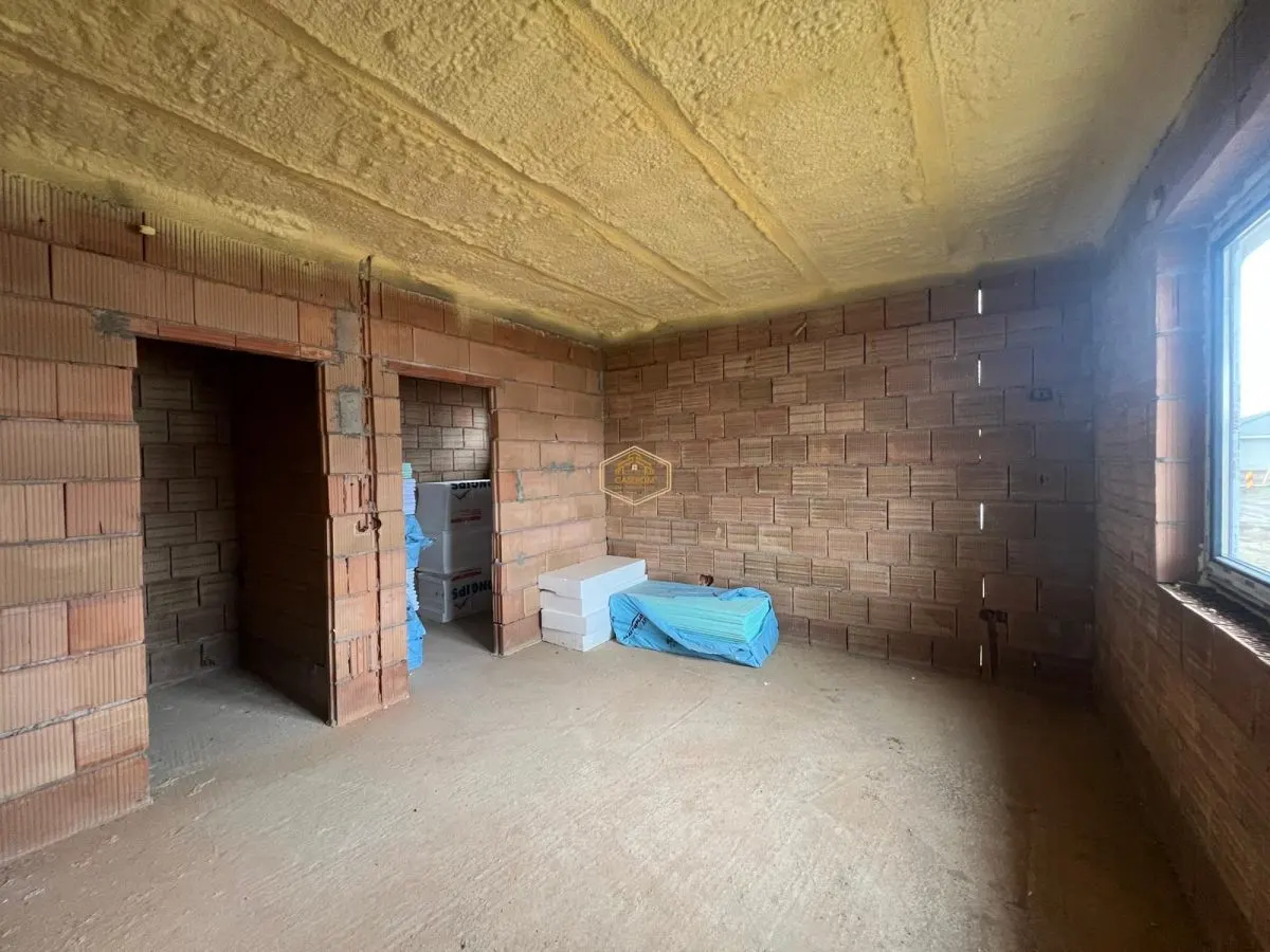 Casa Noua cu 4 camere în  Lazuri | Teren 550 mp| Ansamblu  rezidențial privat - foto 12