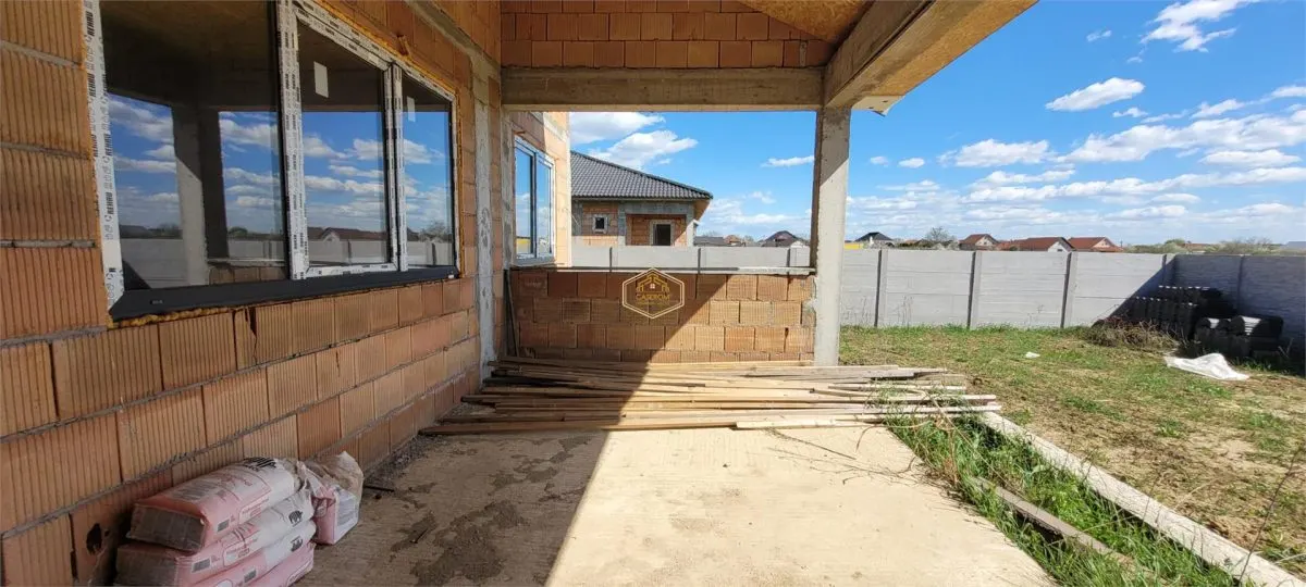 Casa Noua cu 4 camere în  Lazuri | Teren 550 mp| Ansamblu  rezidențial privat - foto 6