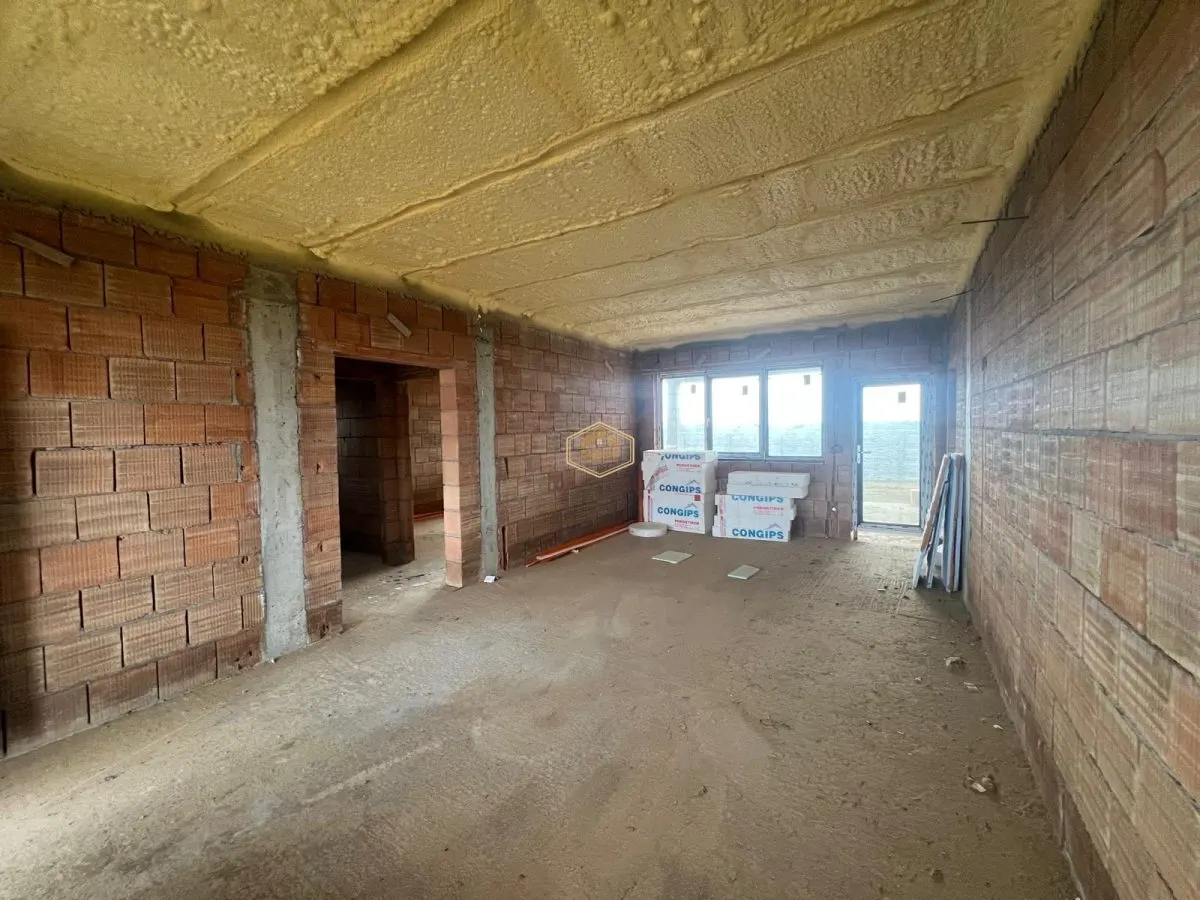 Casa Noua cu 4 camere în  Lazuri | Teren 550 mp| Ansamblu  rezidențial privat - foto 8