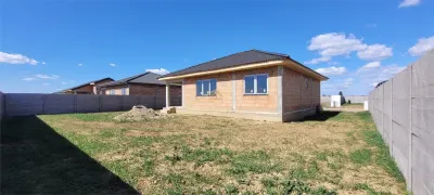 Casa Noua  cu 4 camere în Lazuri | Teren 550mp | Ansamblu rezidențial privat - foto 6