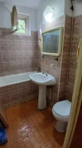 Berceni-Covasna,apartament 3 camere,centrala termica - foto 7
