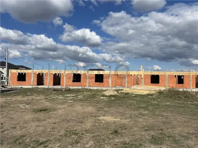 RECO 5 camere casa în Santandrei - foto 3