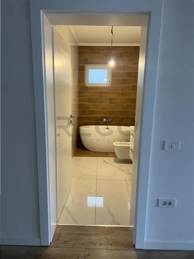 RECO Casa 3 camere Santandrei de închiriat - foto 12