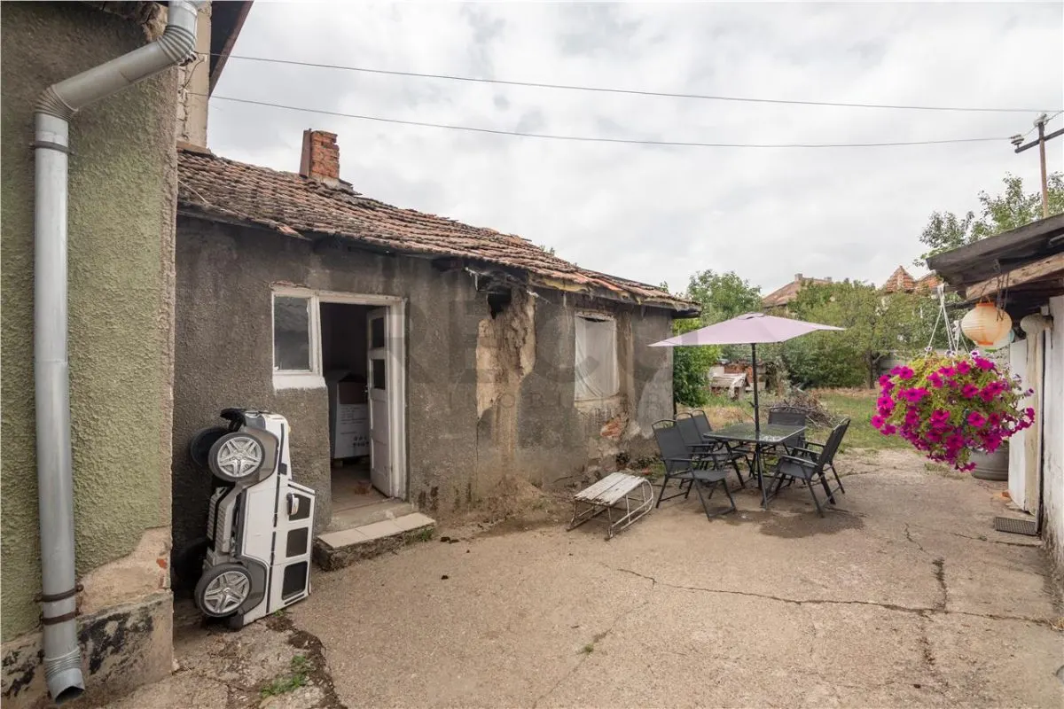 RECO Casa renovabila cu teren de 620 mp in Cantemir - foto 9
