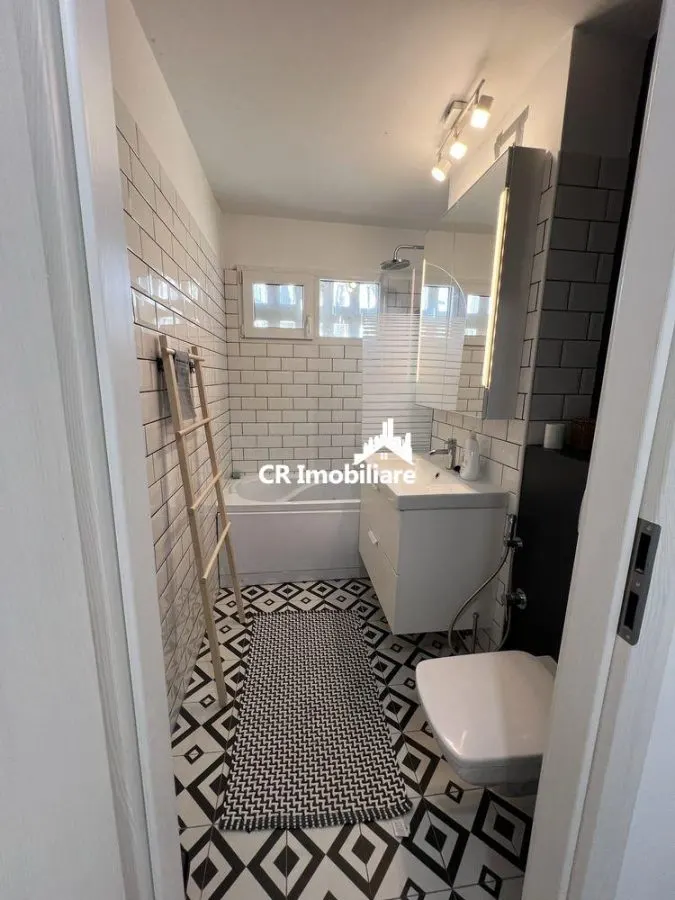 Apartament 3 camere Titan loc de Parcare - foto 2