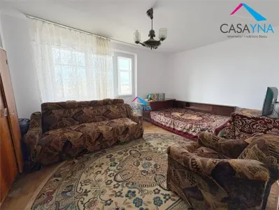 Apartament 3 camere decomandate| 64mp utili + 2 balcoane| Zona Orizont - Bacau